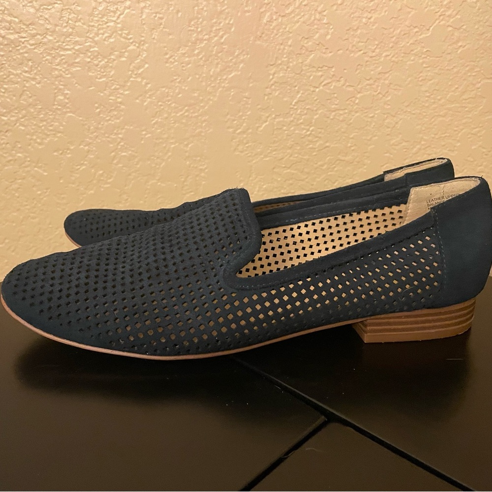Women's Navy Loafers | Violet & Red